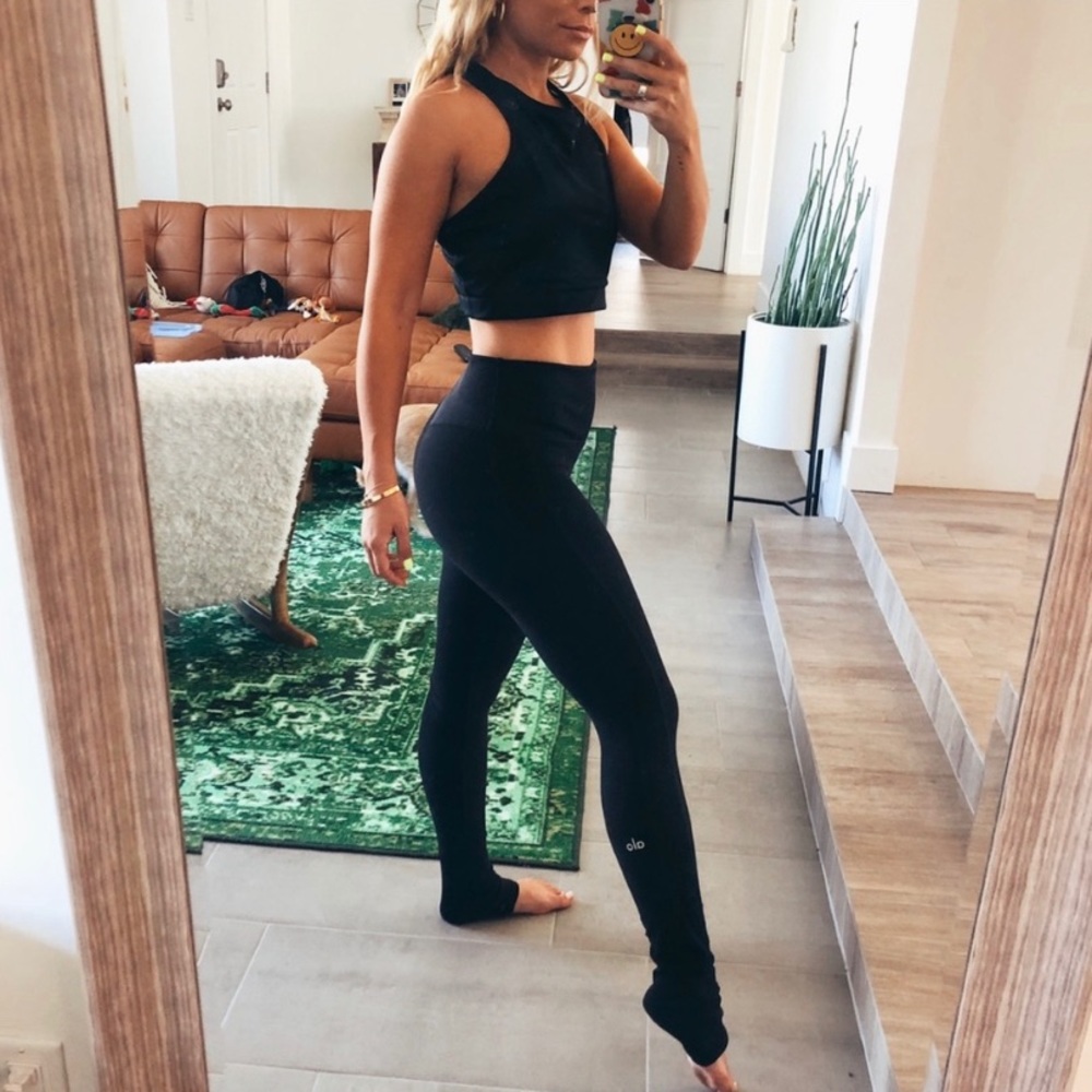 NEW Alo Yoga Lounge Leggings in Black